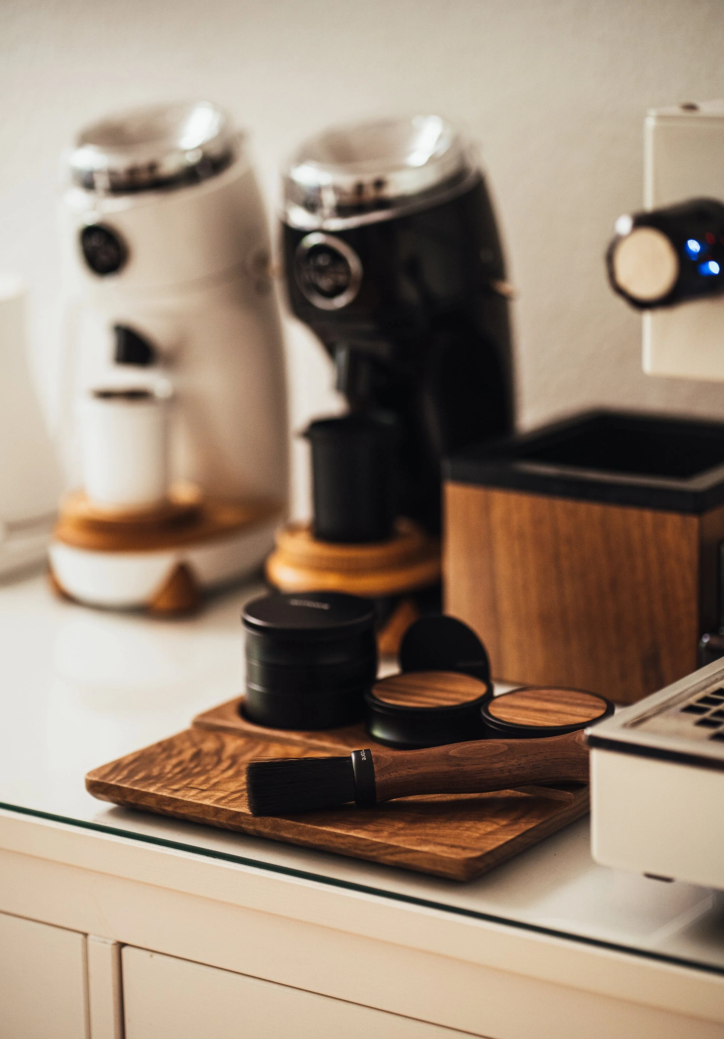 Normcore Wooden Espresso Tamping Station - Walnut / Oak - Image 19